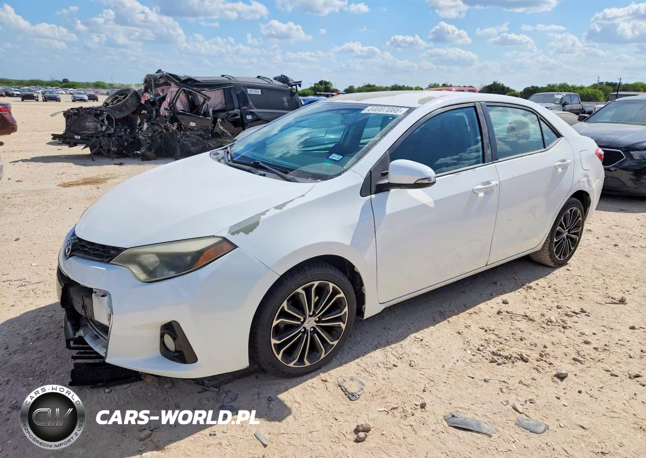 2016 Toyota Camry Xse
