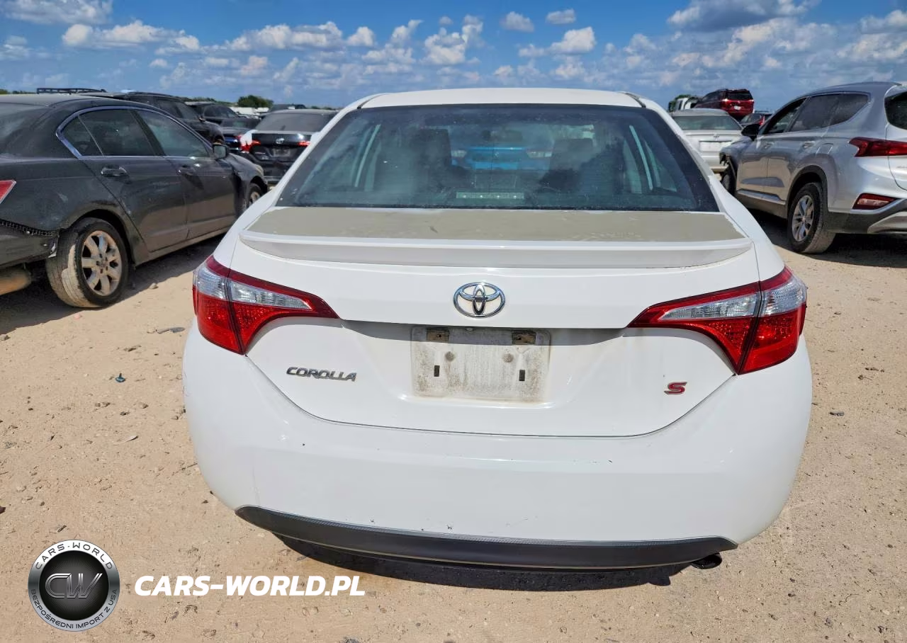 2016 Toyota Camry Xse VIN:5YFBURHE8GP373109 - 6