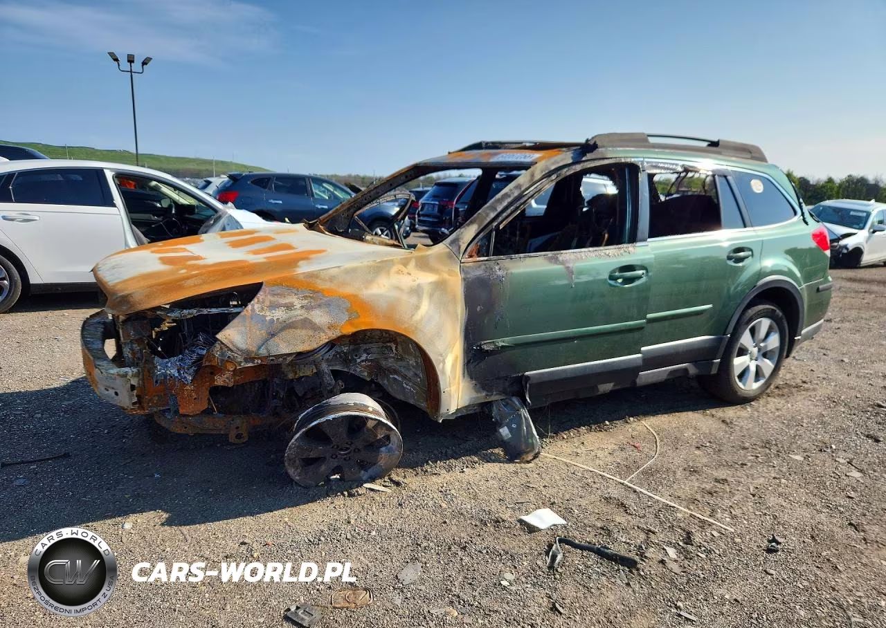 2011 Subaru Outback 2.5I Premium – zdjęcie 1 z 12