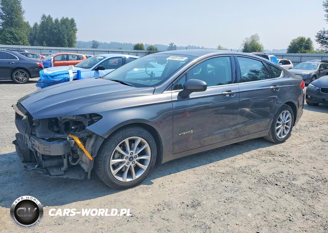 2017 Ford Fusion Se Hybrid – zdjęcie 1 z 13