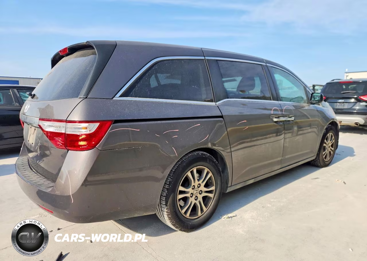 2013 Honda Odyssey Exl VIN:5FNRL5H64DB042537 - 3