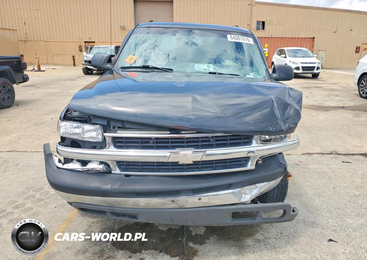 2004 Chevrolet Suburban C1500 VIN:3GNEC16Z64G115946 - 5