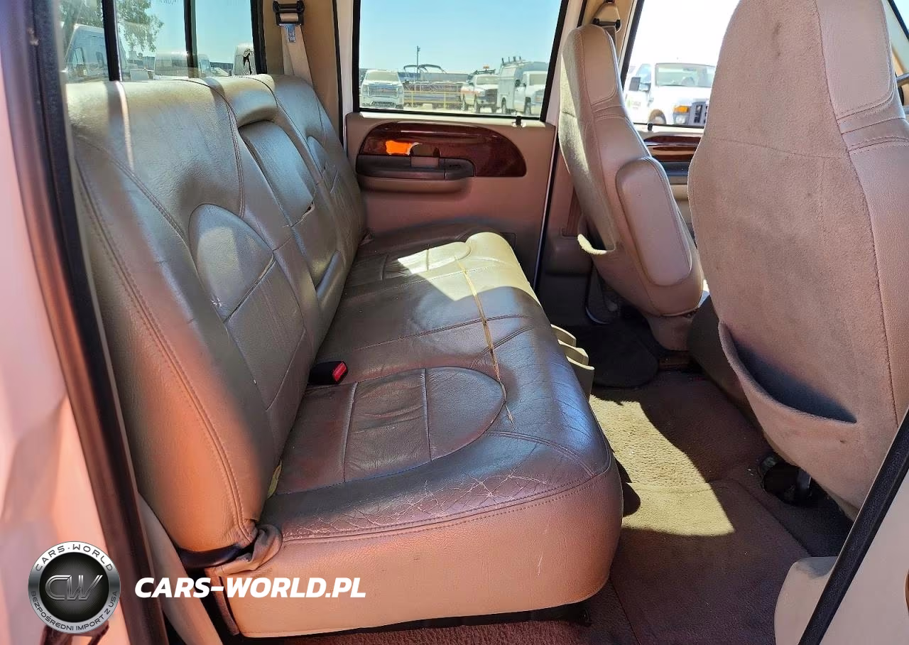 2000 Ford F350 Super Duty VIN:1FTWW32F5YEB42788 - 11