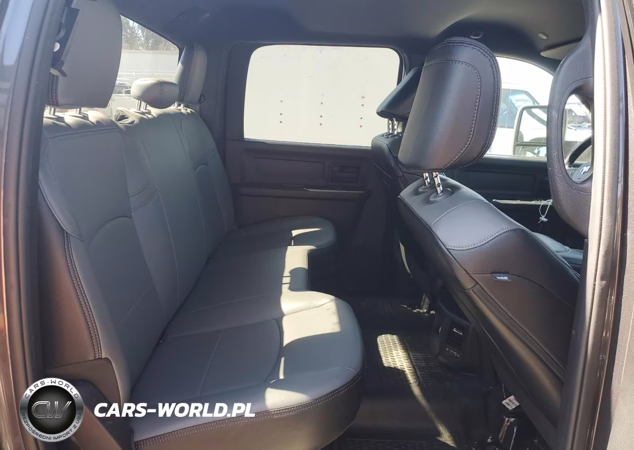 2023 Ram 3500 Tradesman VIN:3C63RRGL6PG578348 - 10