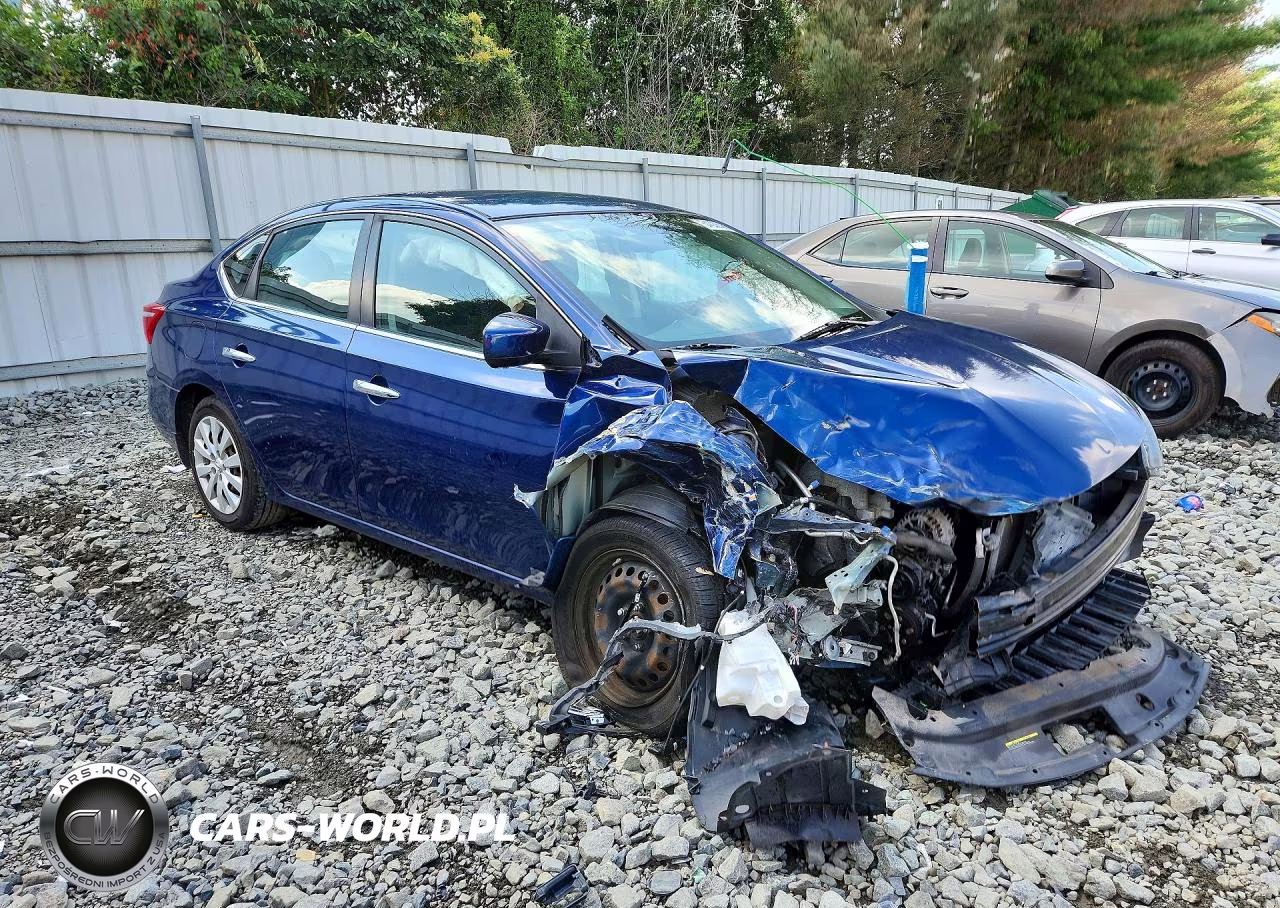 2016 Nissan Sentra S VIN:3N1AB7AP7GY301791 - 4