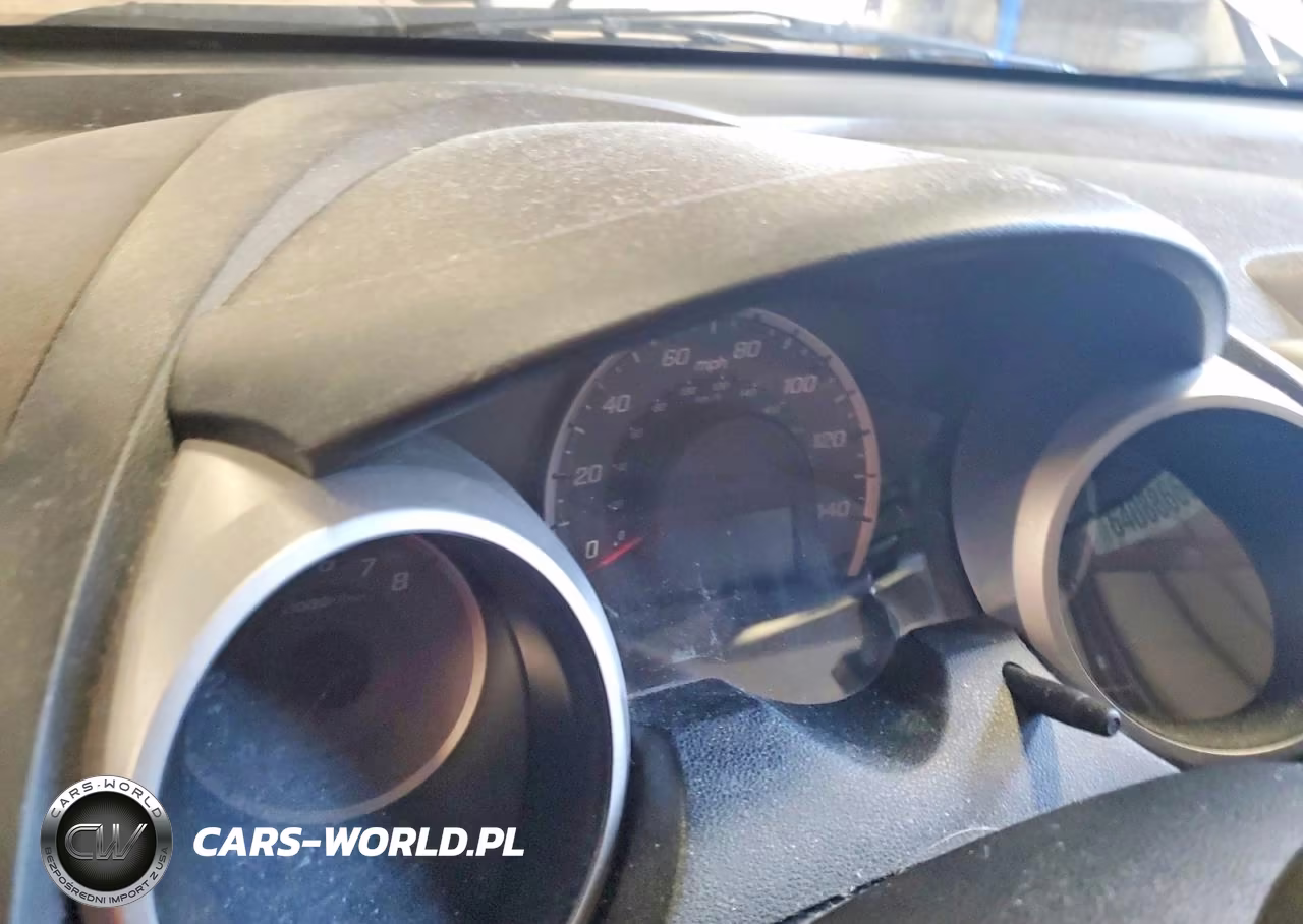 2011 Honda Fit Sport VIN:JHMGE8H63BS010003 - 9