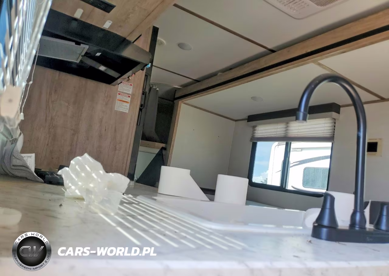2025 Gulf Stream Enlighten Camper VIN:1NL1G3024S1174308 - 6
