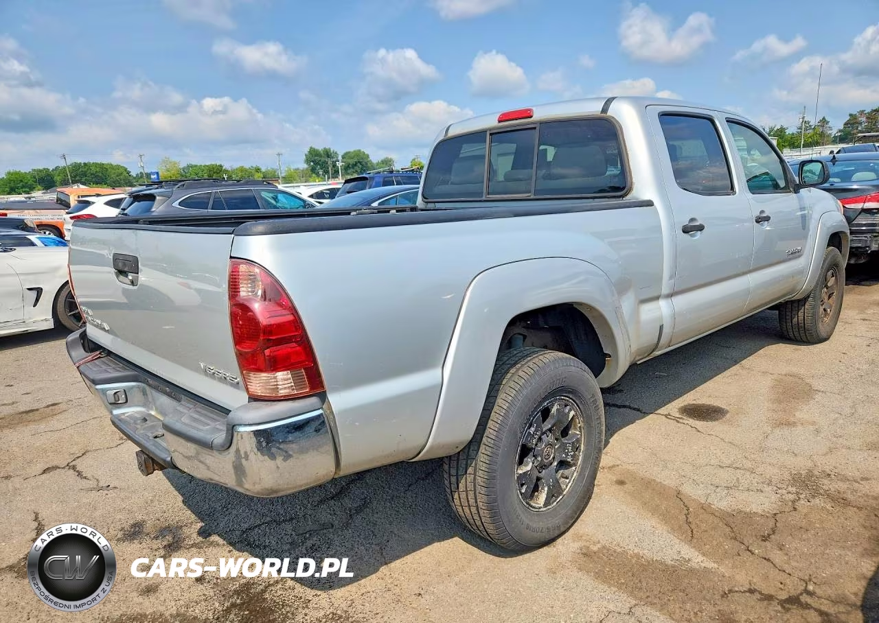 2007 Toyota Tacoma Double Cab Long Bed VIN:5TEMU52N17Z428116 - 3