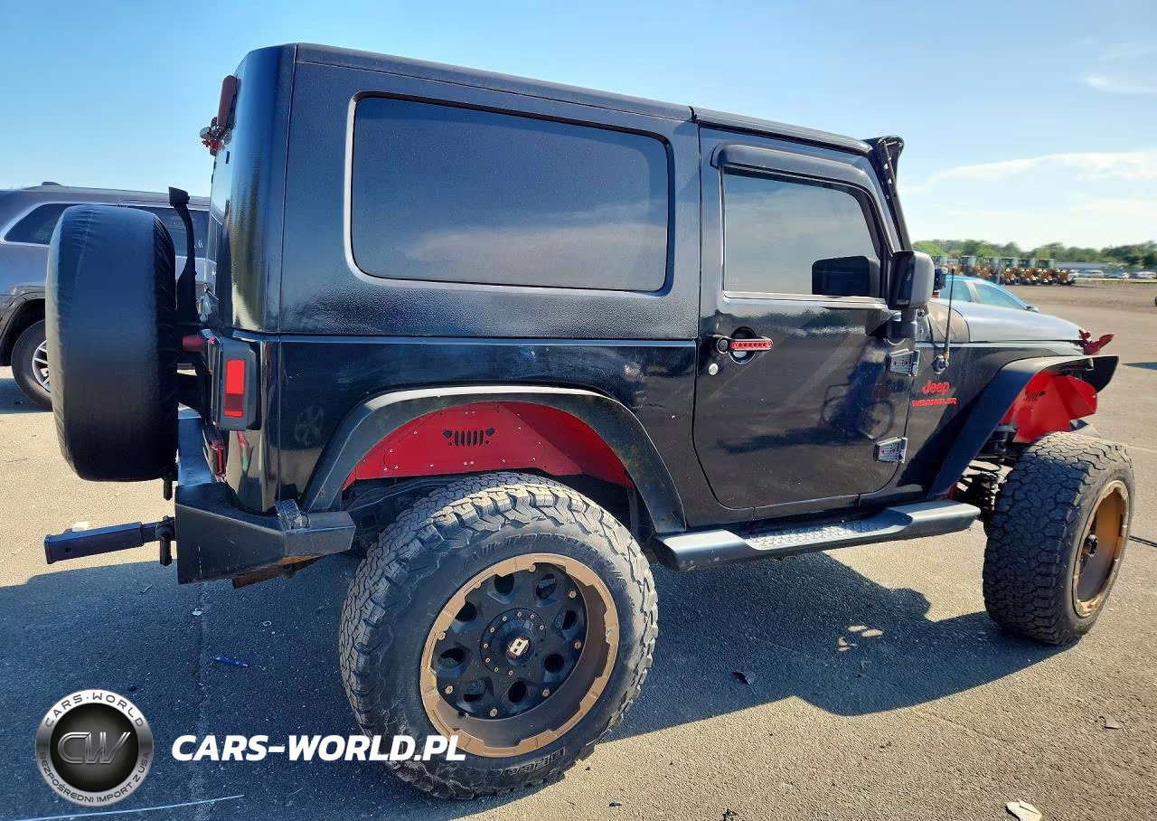 2007 Jeep Wrangler Sahara VIN:1J4FA54107L228512 - 3