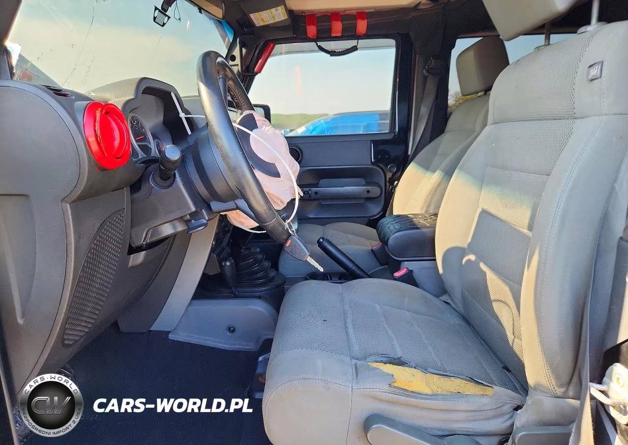 2007 Jeep Wrangler Sahara VIN:1J4FA54107L228512 - 7