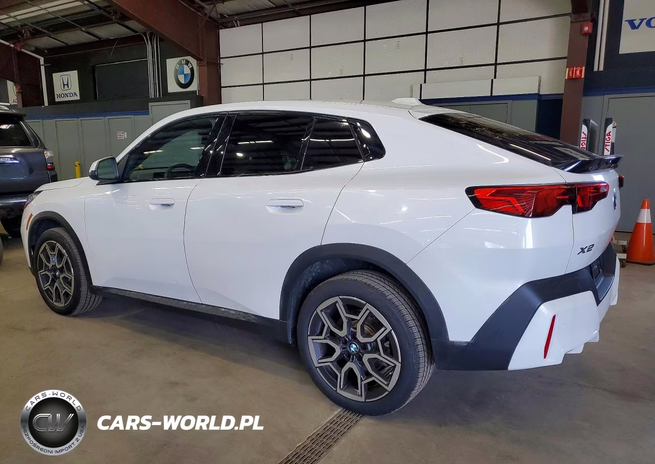 2026 BMW X2 xDrive28I VIN:WBX63GM04T5402683 - 2