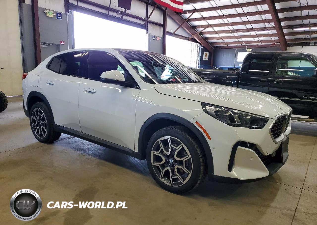 2026 BMW X2 xDrive28I VIN:WBX63GM04T5402683 - 4