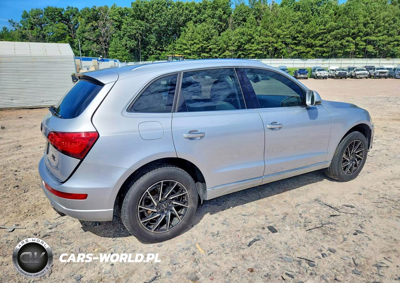 2016 Audi Q5 Premium Plus VIN:WA1L2AFP4GA011745 - 3