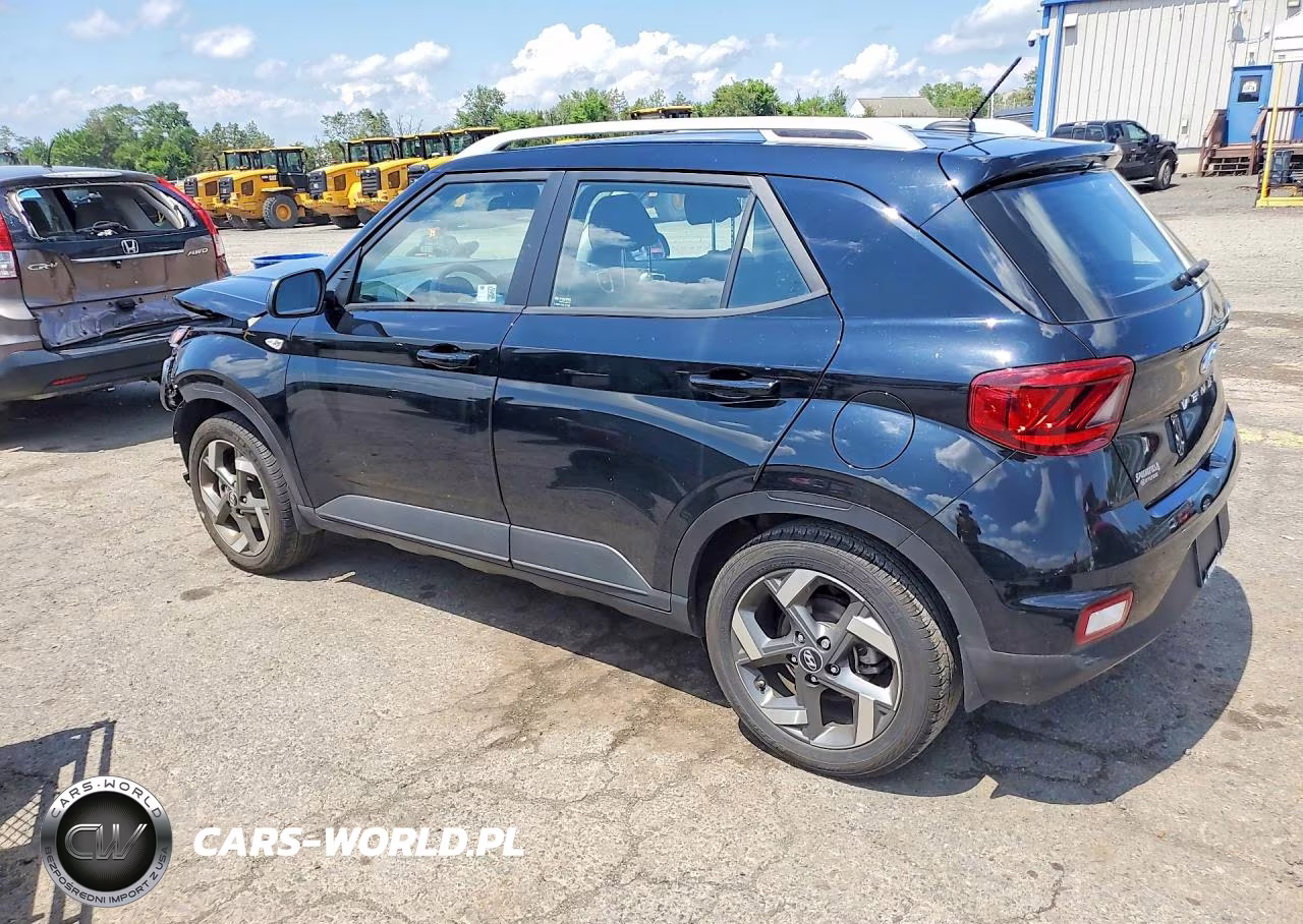 2024 Hyundai Venue Sel VIN:KMHRC8A33RU330030 - 2