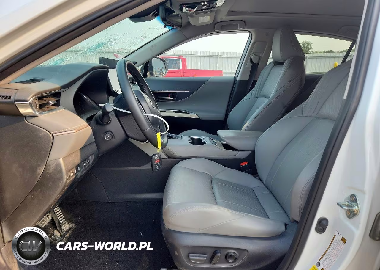 2024 Toyota Venza Limited VIN:JTEAAAAH5RJ175133 - 7