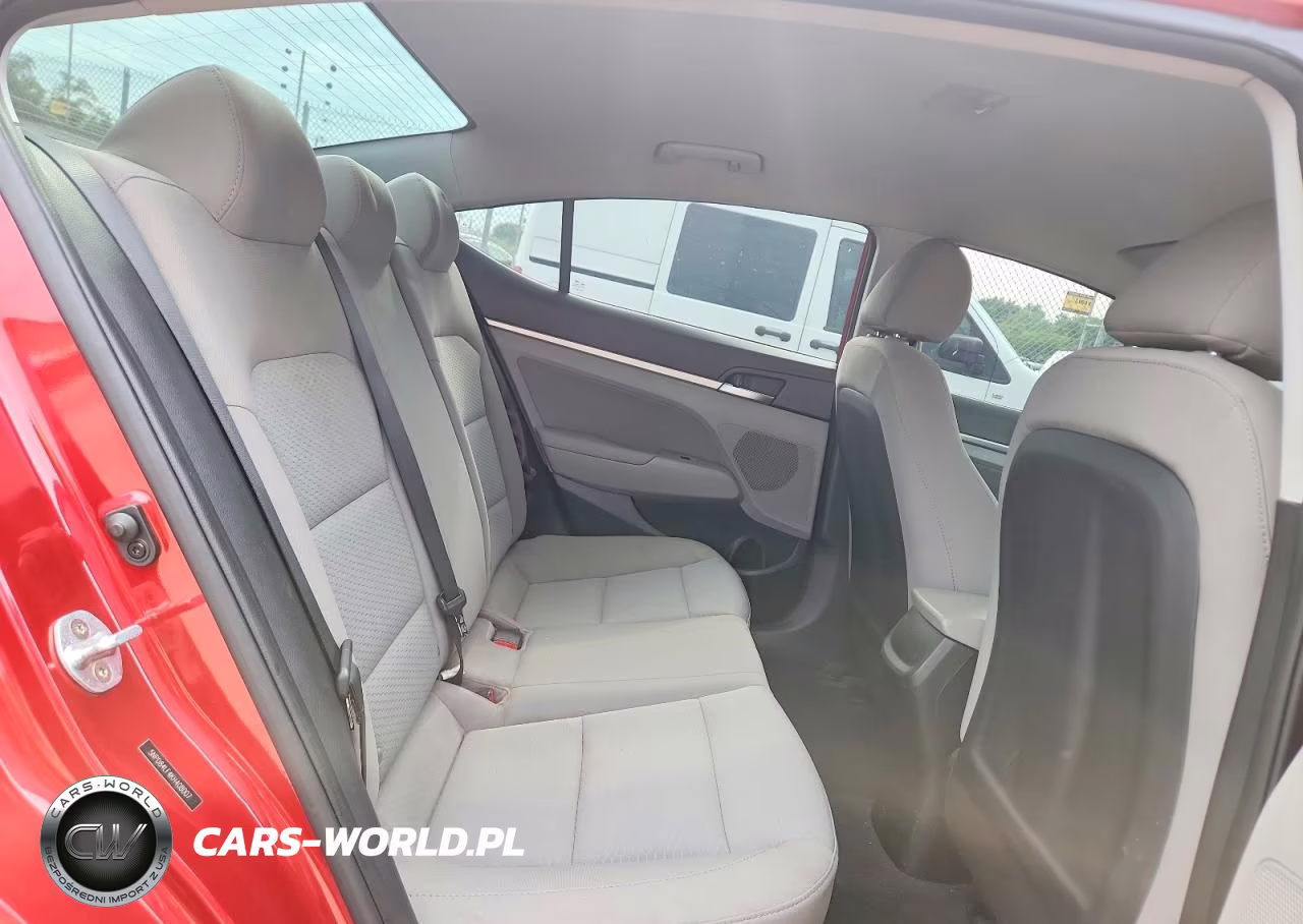 2019 Hyundai Elantra Sel VIN:5NPD84LF4KH408007 - 10