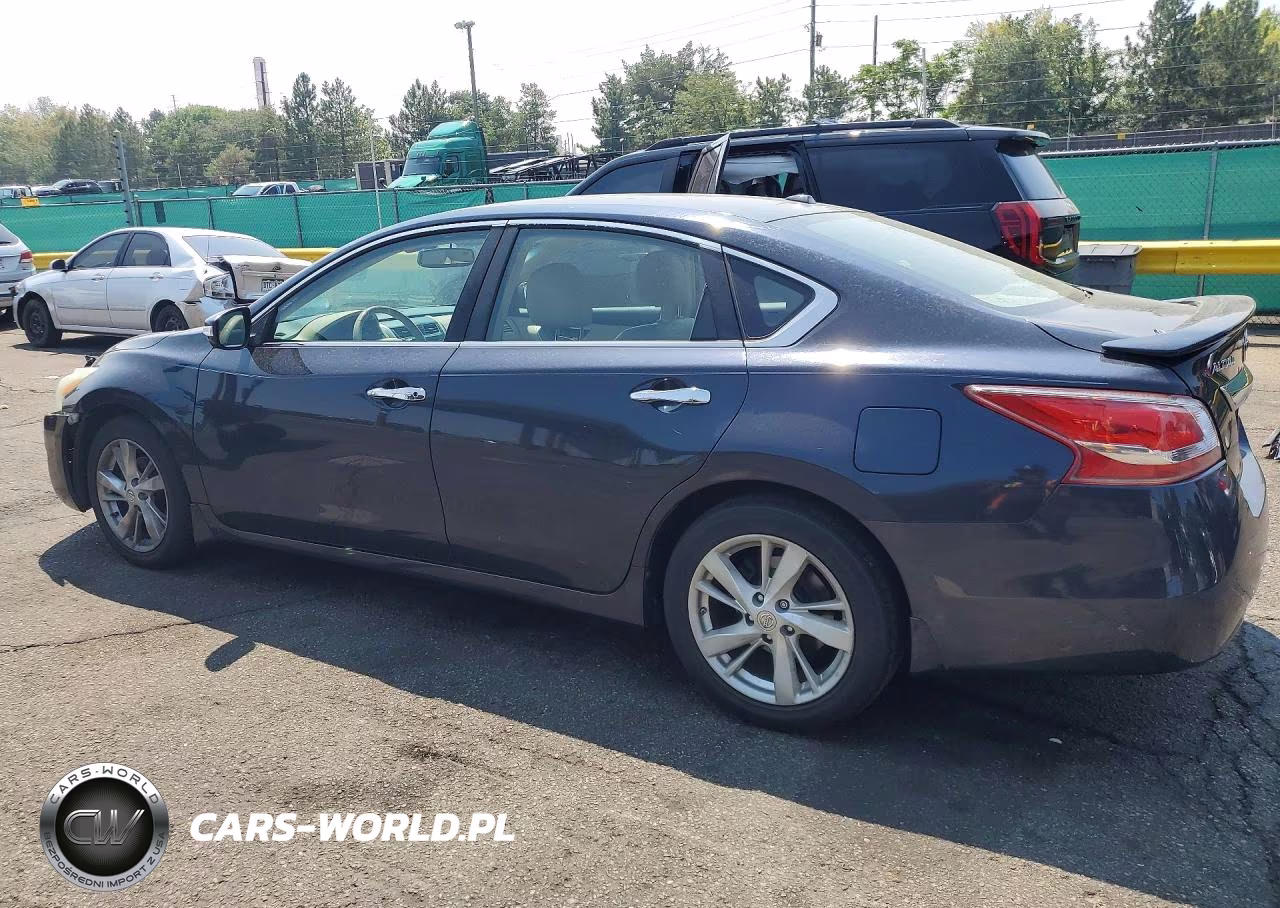 2013 Nissan Altima 2.5 VIN:1N4AL3AP1DN475017 - 2