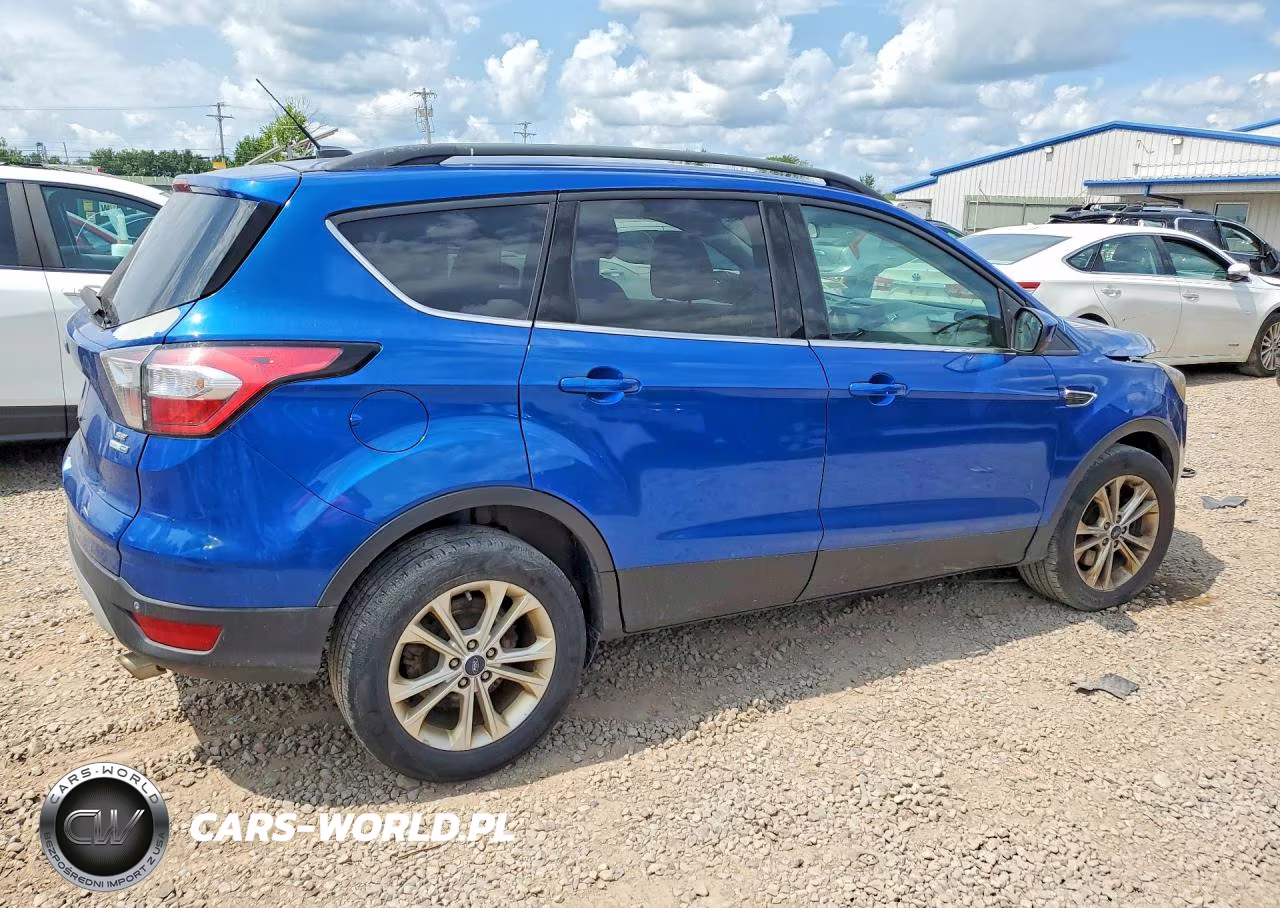 2017 Ford Escape Se VIN:1FMCU9GD9HUA07737 - 3