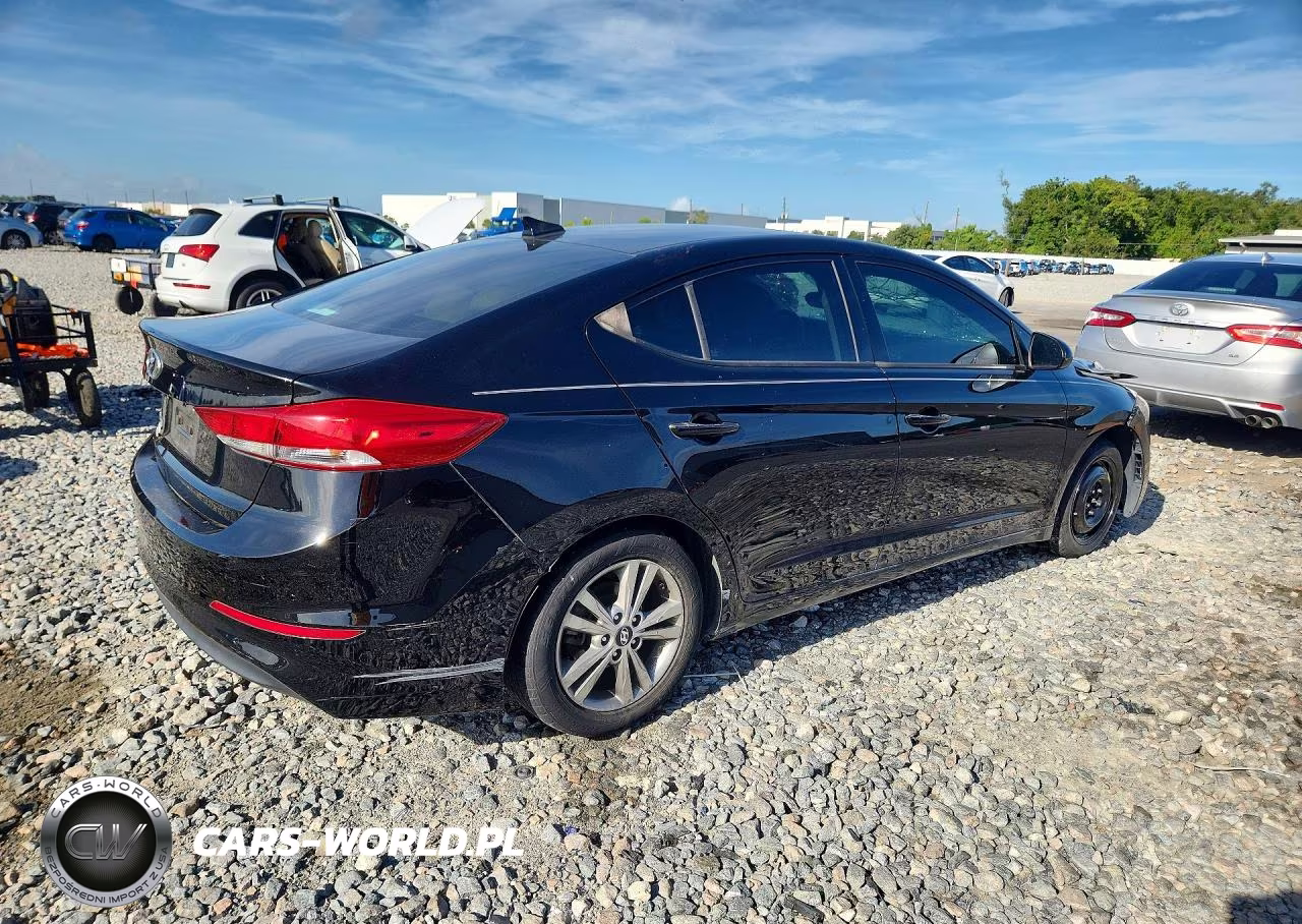 2018 Hyundai Elantra Value Edition VIN:5NPD84LF3JH360854 - 3