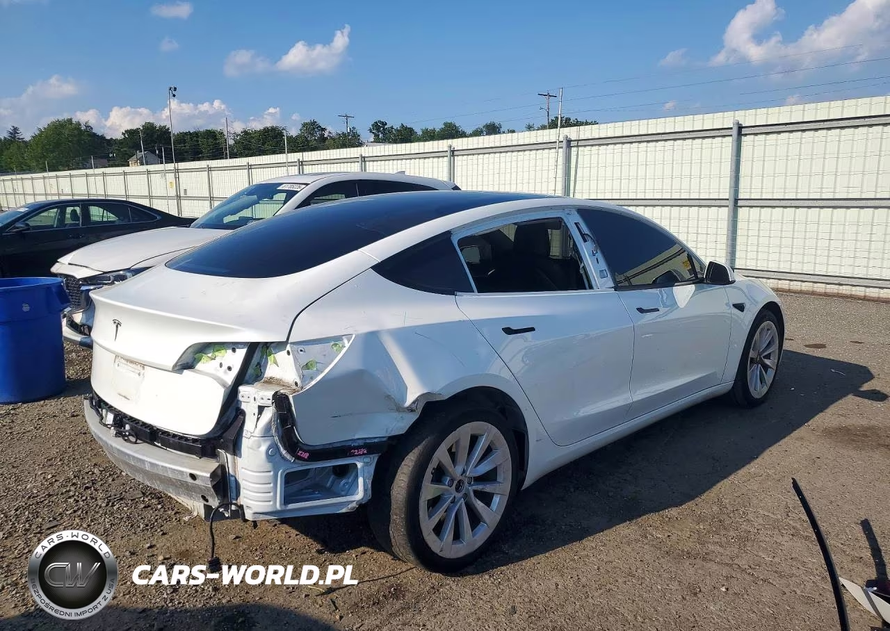 2022 Tesla Model 3 VIN:5YJ3E1EA9NF238704 - 3