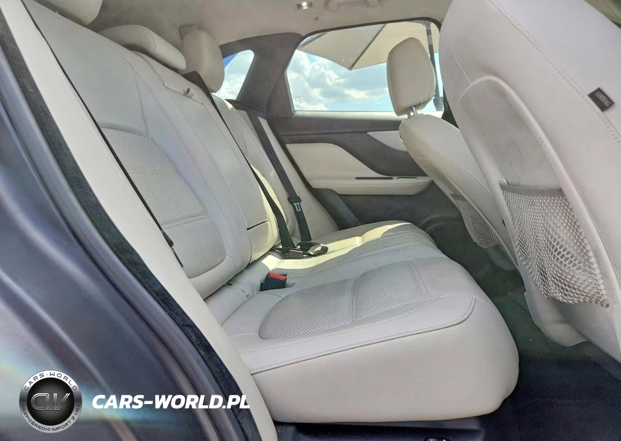 2017 Jaguar F-Pace Prestige VIN:SADCK2BV8HA062378 - 11