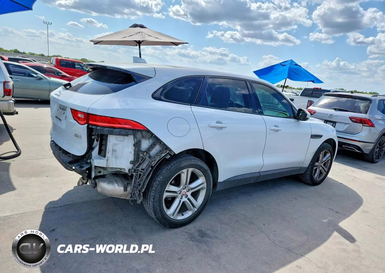 2017 Jaguar F-Pace Prestige VIN:SADCK2BV8HA062378 - 3