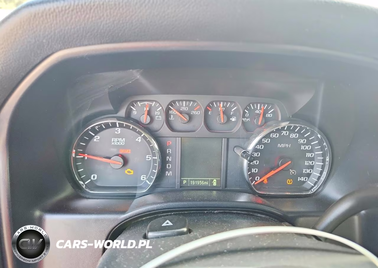 2014 Chevrolet Silverado C1500 VIN:1GCRCPEH6EZ150641 - 9