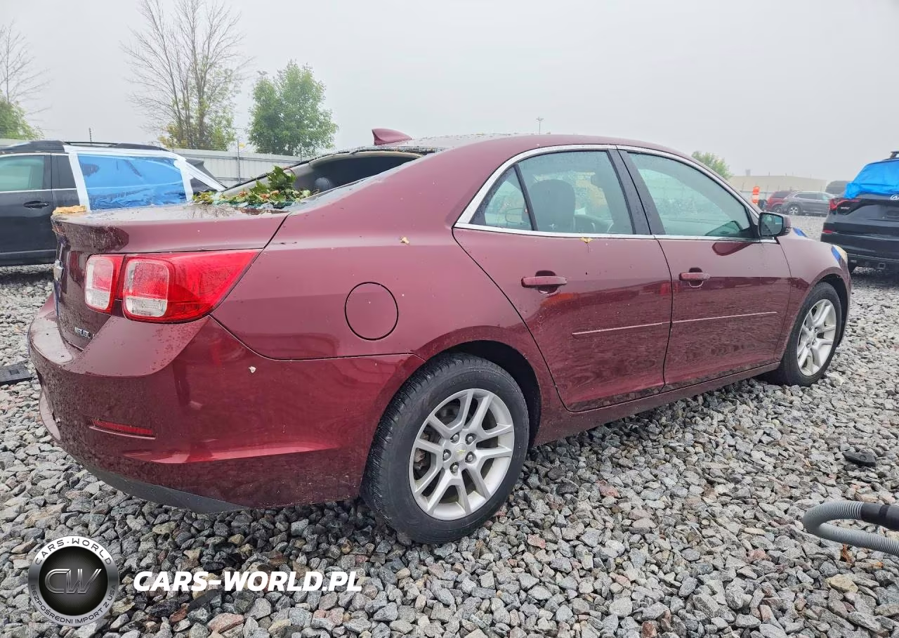 2015 Chevrolet Malibu 1Lt VIN:1G11C5SL3FF100818 - 3