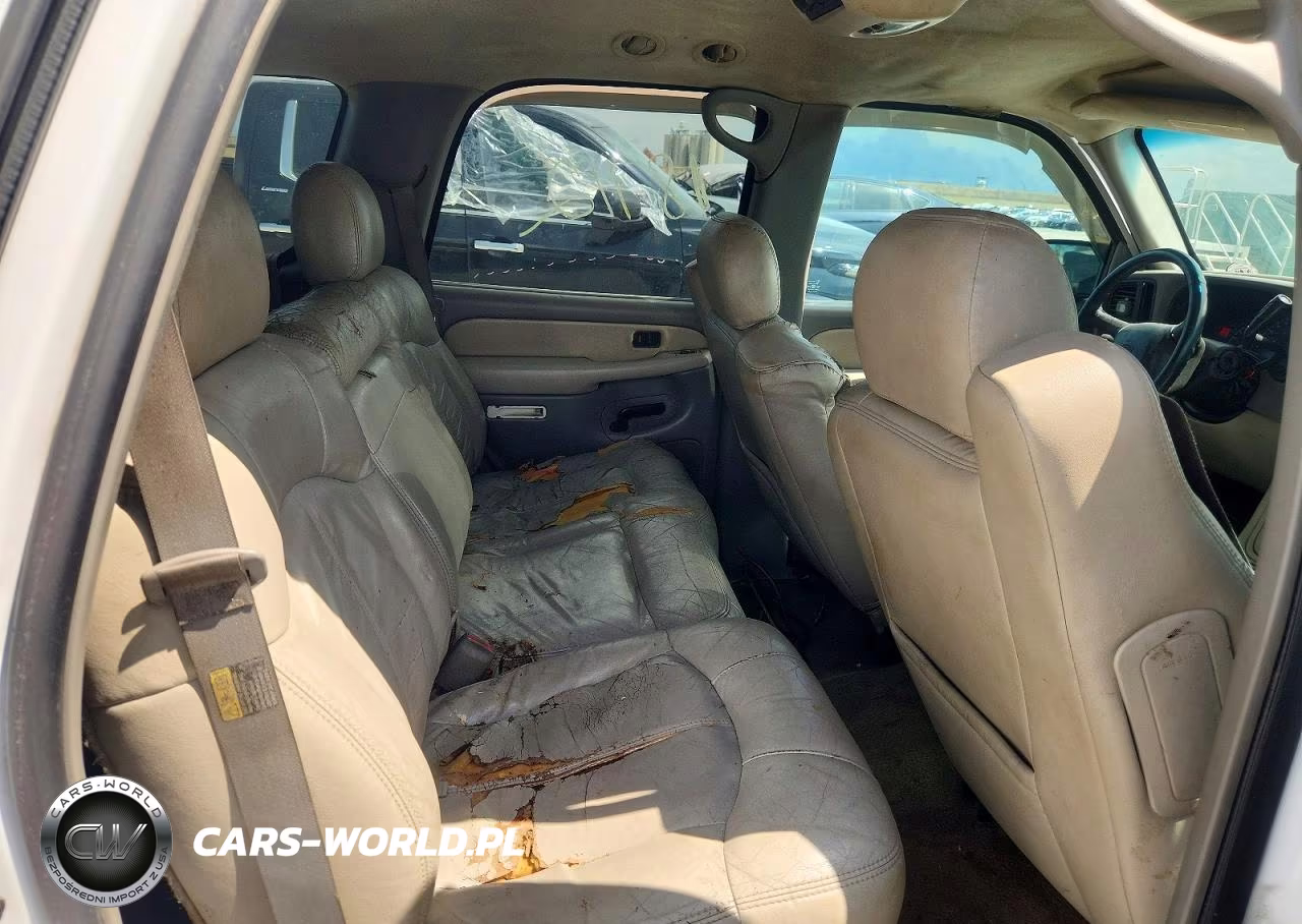 2002 Chevrolet Tahoe C1500 VIN:1GNEC13Z82R196272 - 10