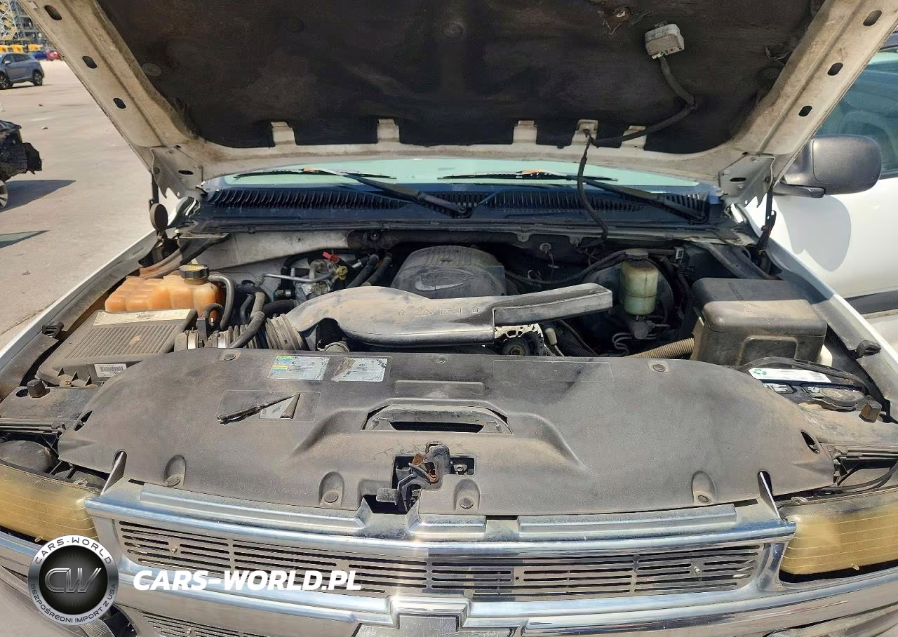 2002 Chevrolet Tahoe C1500 VIN:1GNEC13Z82R196272 - 11