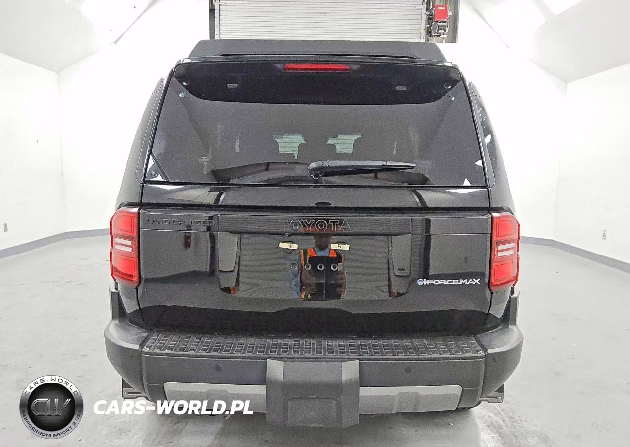 2024 Toyota Land Cruiser First Edition VIN:JTEABFAJ1R5002876 - 6
