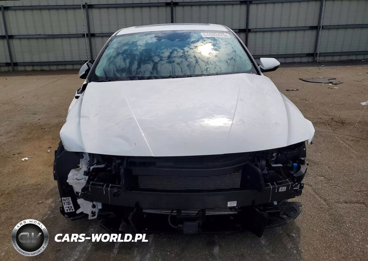 2026 Hyundai Elantra Limited VIN:KMHLP4DG3TU180378 - 5