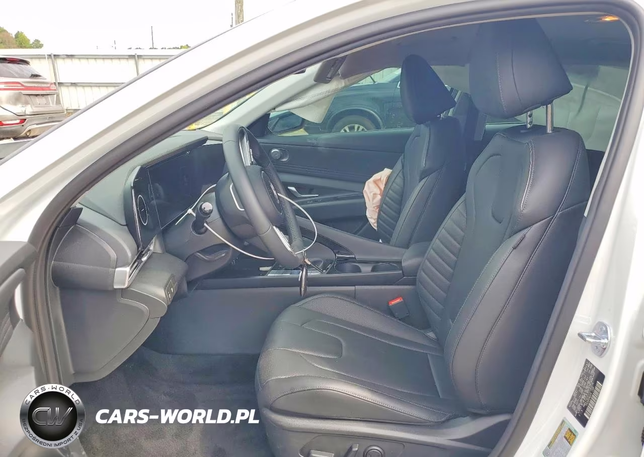 2026 Hyundai Elantra Limited VIN:KMHLP4DG3TU180378 - 7
