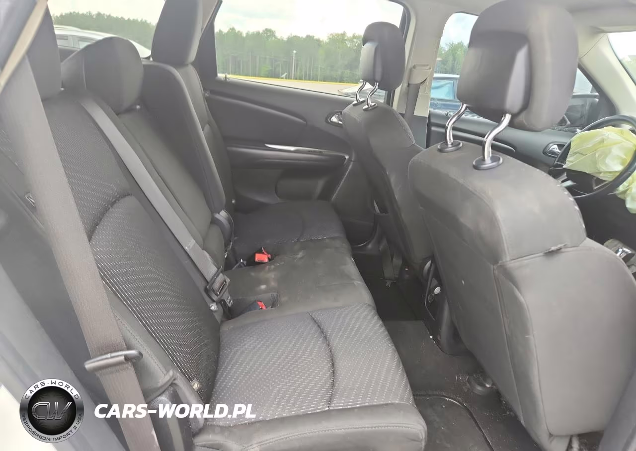 2018 Dodge Journey Se VIN:3C4PDCAB8JT383839 - 11