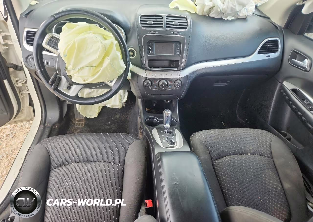 2018 Dodge Journey Se VIN:3C4PDCAB8JT383839 - 8