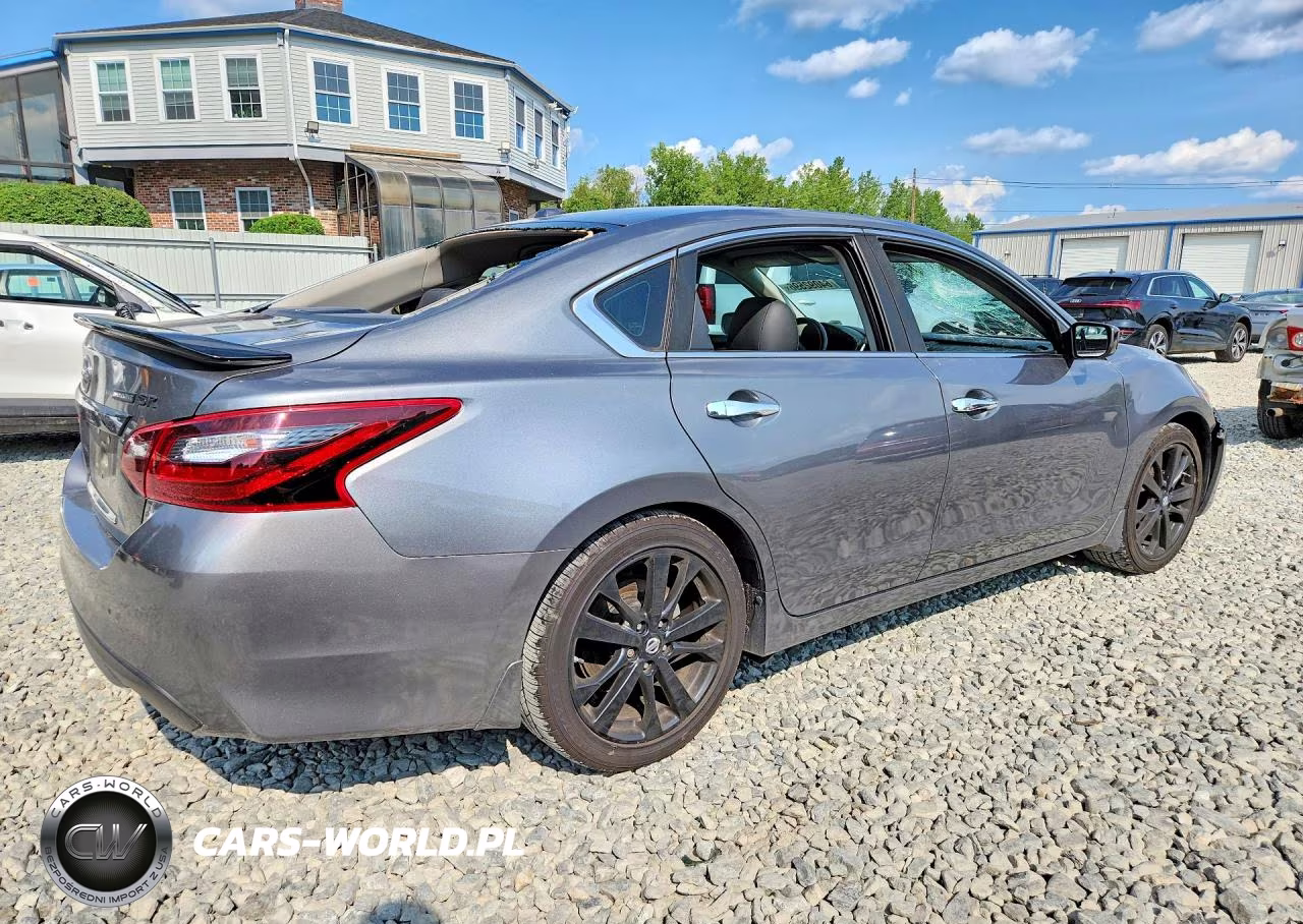 2018 Nissan Altima 2.5 Sr VIN:1N4AL3AP6JC295801 - 3