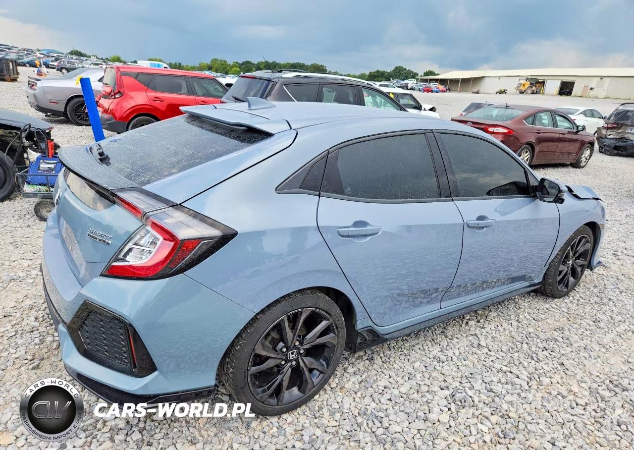 2017 Honda Civic Sport Touring VIN:SHHFK7H96HU219296 - 3