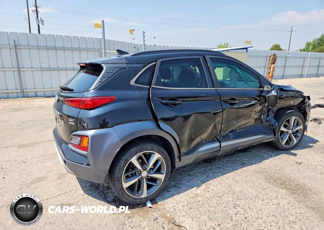 2019 Hyundai Kona Ultimate VIN:KM8K5CA53KU252726 - 3