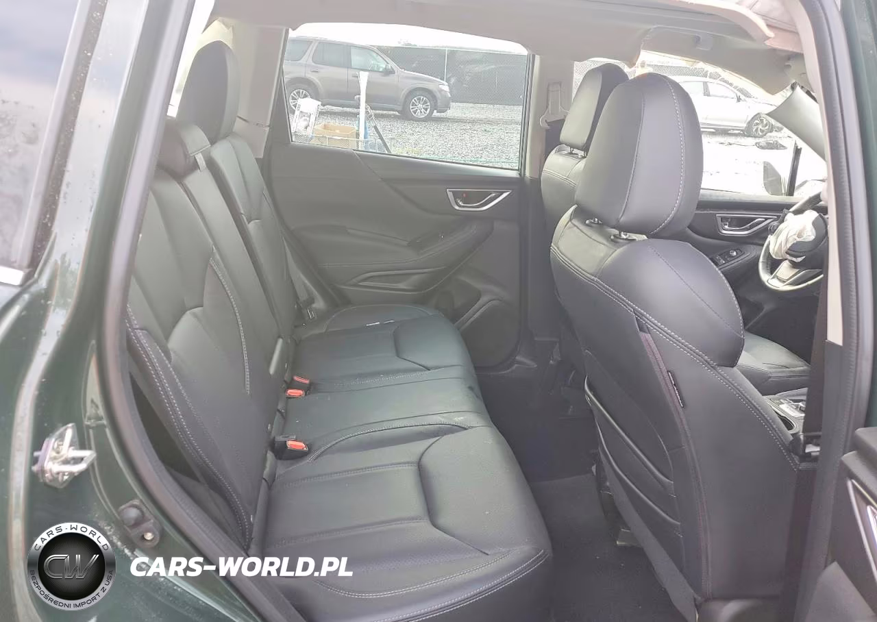 2023 Subaru Forester Touring VIN:JF2SKARC7PH487734 - 10