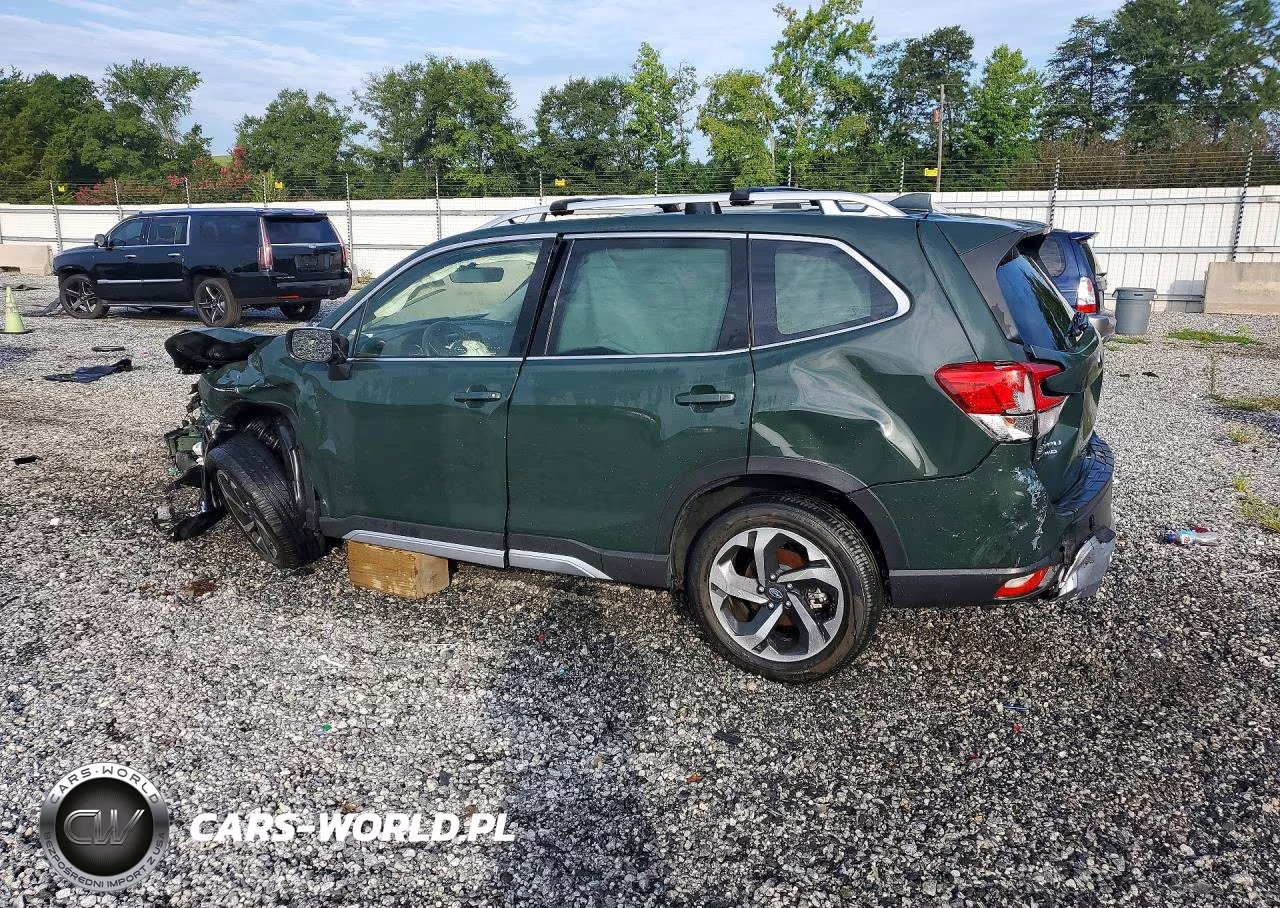 2023 Subaru Forester Touring VIN:JF2SKARC7PH487734 - 2