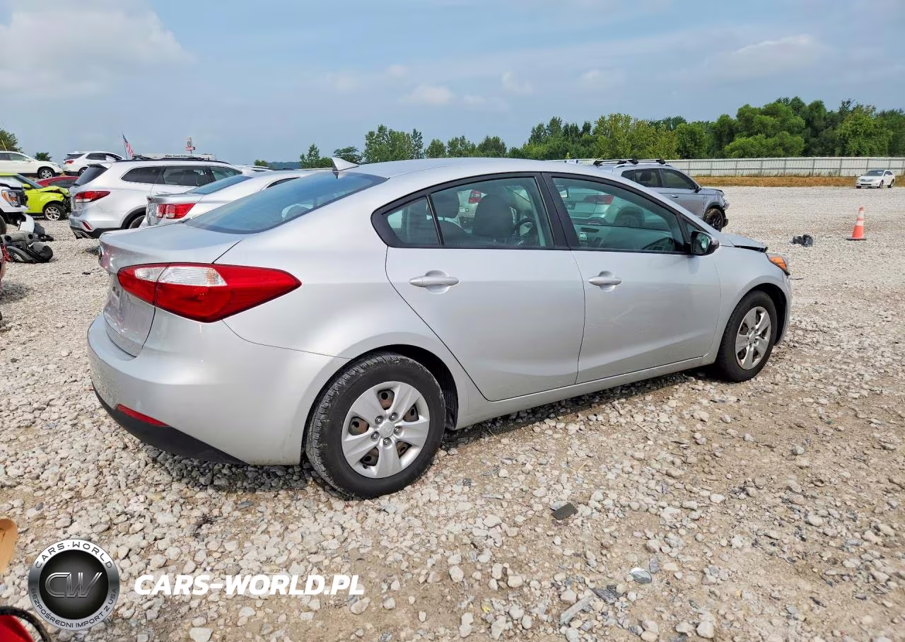 2015 Kia Forte Lx VIN:KNAFX4A66F5342805 - 3