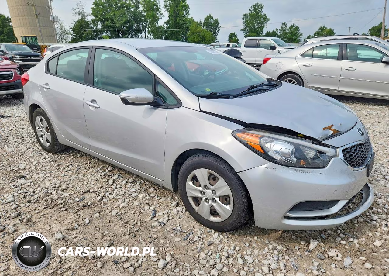 2015 Kia Forte Lx VIN:KNAFX4A66F5342805 - 4