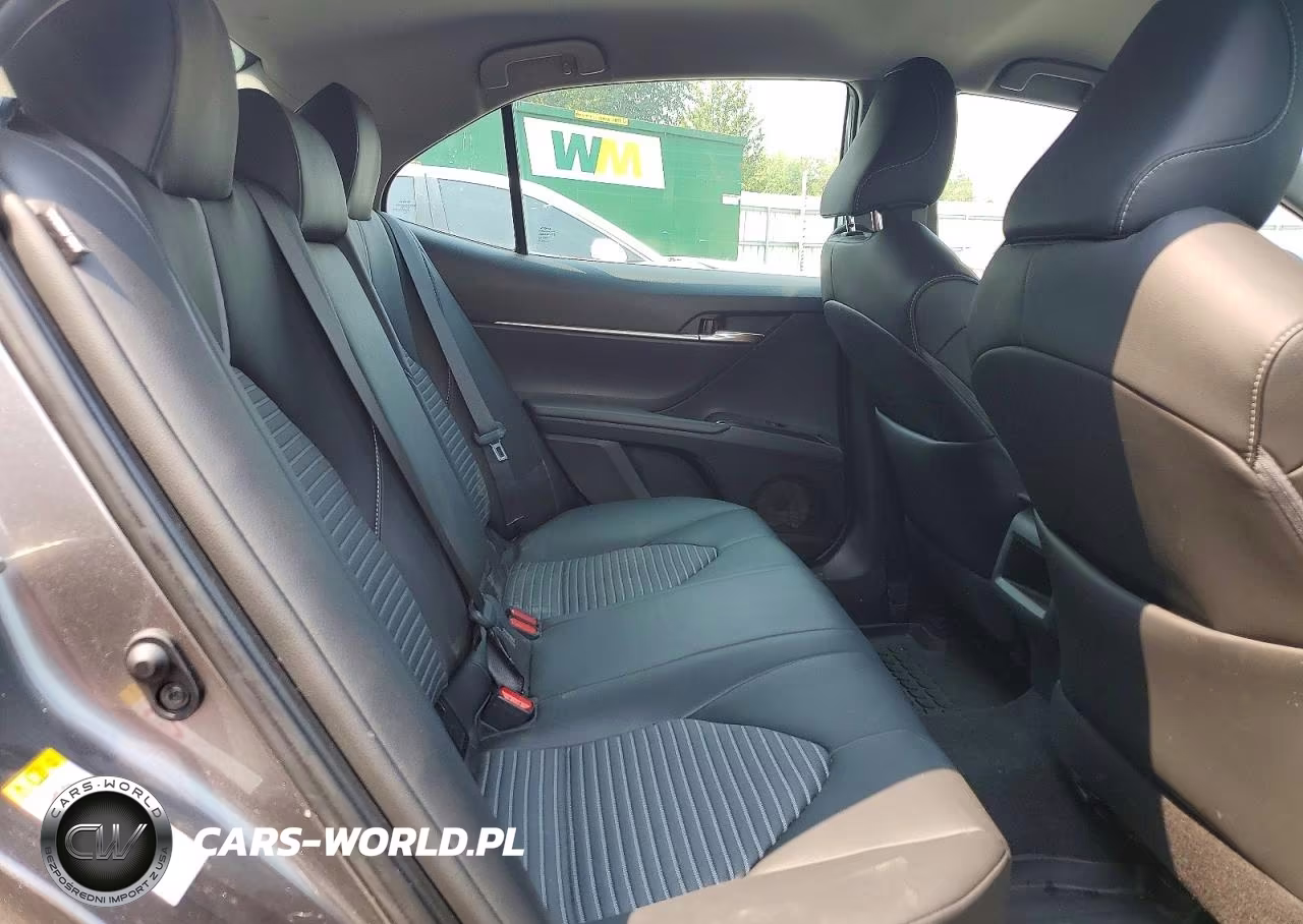 2018 Toyota Camry Se VIN:4T1B11HK5JU604344 - 11