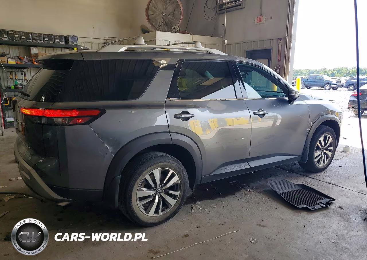 2023 Nissan Pathfinder Sl VIN:5N1DR3CC0PC213551 - 3