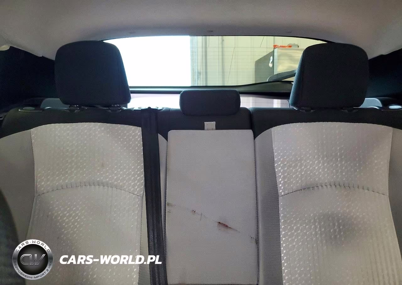 2017 Toyota Prius Two VIN:JTDKBRFU5H3053580 - 10