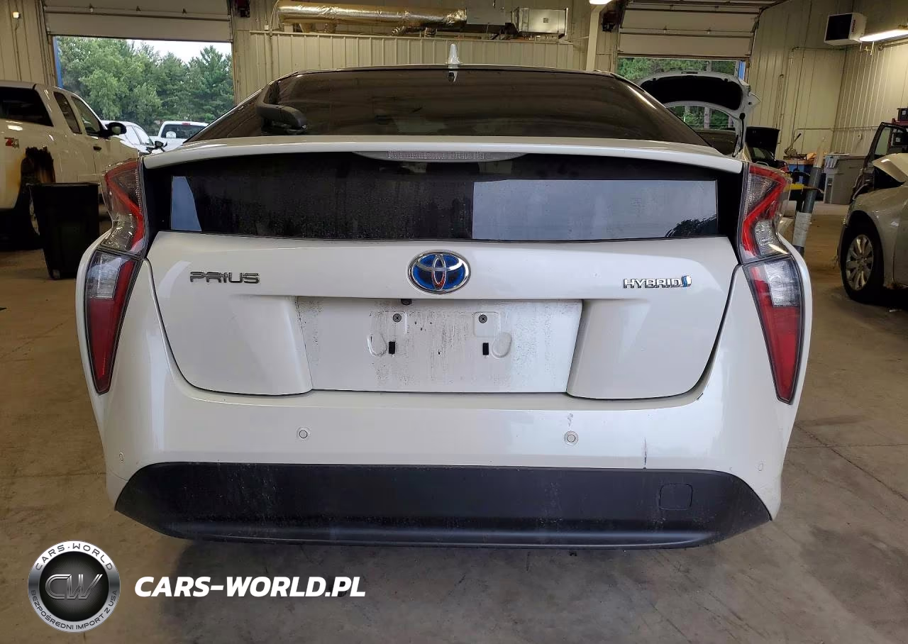2017 Toyota Prius Two VIN:JTDKBRFU5H3053580 - 6