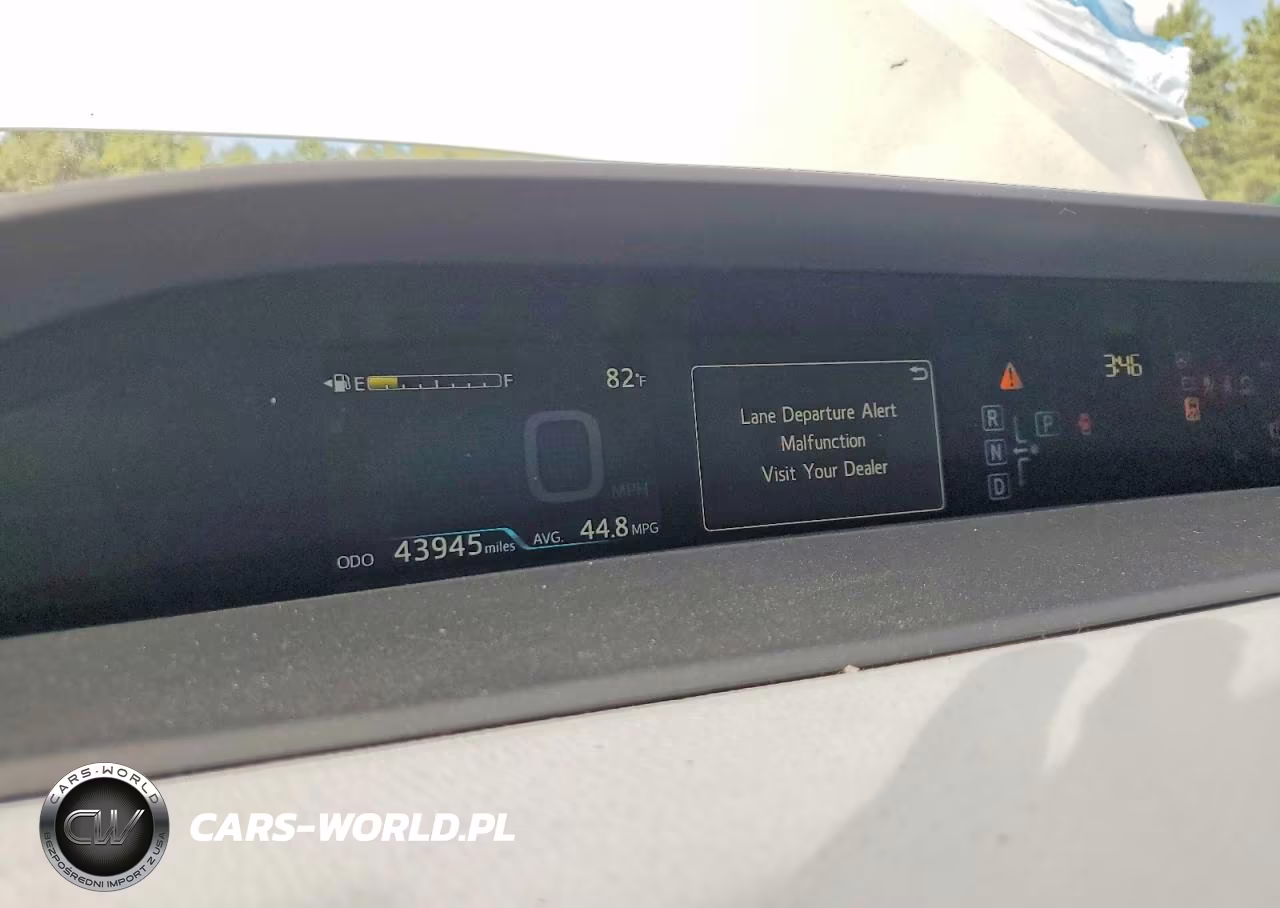 2017 Toyota Prius Two VIN:JTDKBRFU5H3053580 - 9
