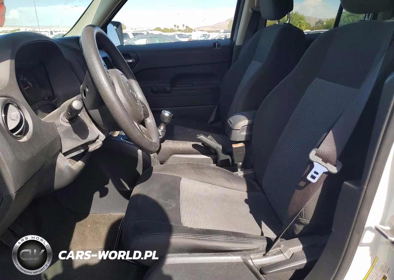 2014 Jeep Patriot Sport VIN:1C4NJPBA6ED720453 - 7