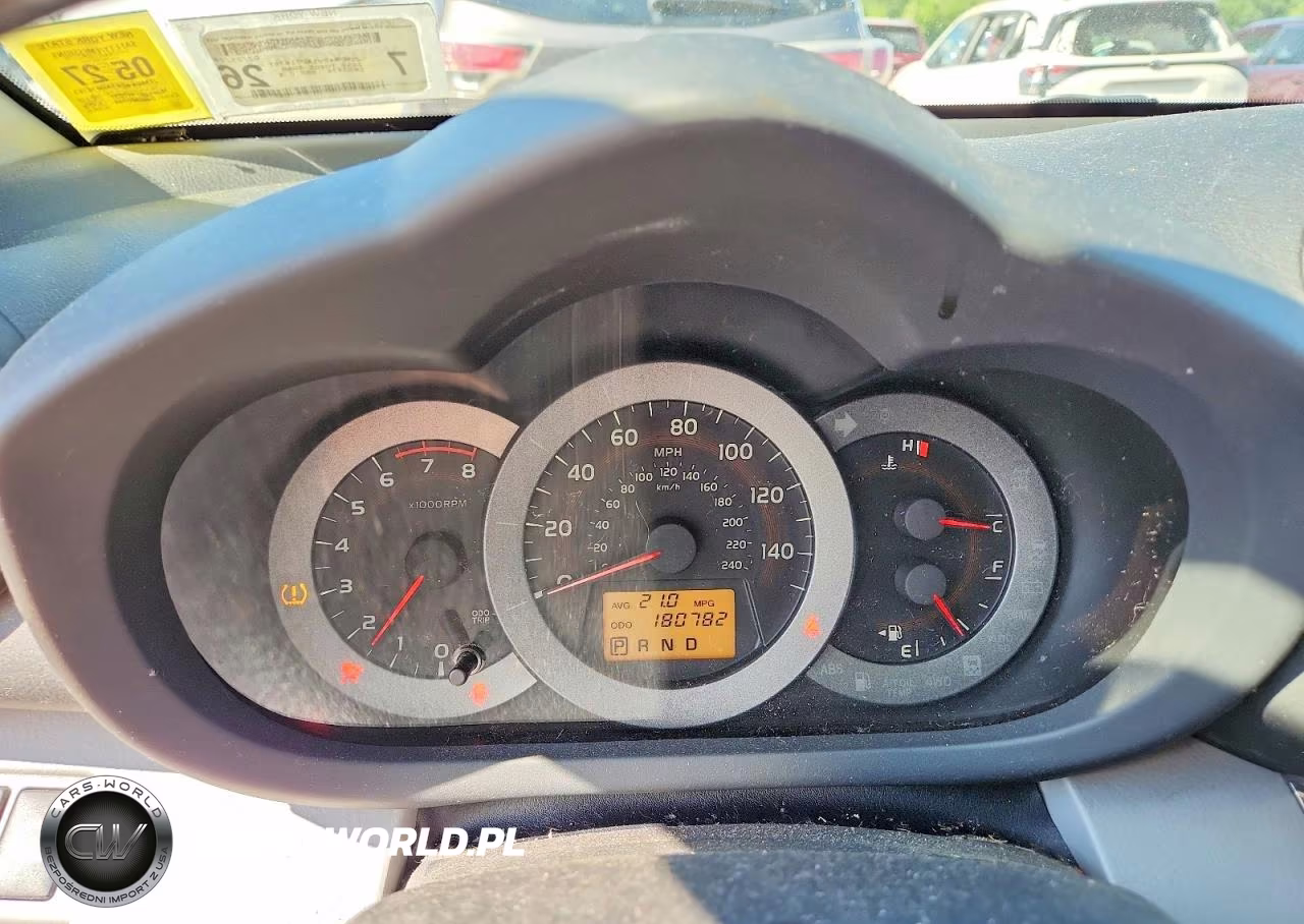 2010 Toyota Rav4 Limited VIN:JTMDK4DV1AD016761 - 9