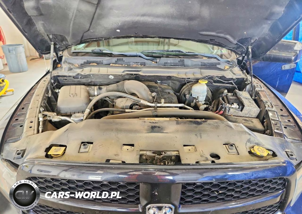 2018 Ram 1500 St VIN:1C6RR7FT1JS327883 - 11